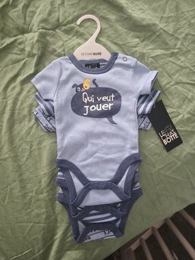 Light Blue Baby One-Piece Bodysuit - Le Chat BOTTÉ 0-3m